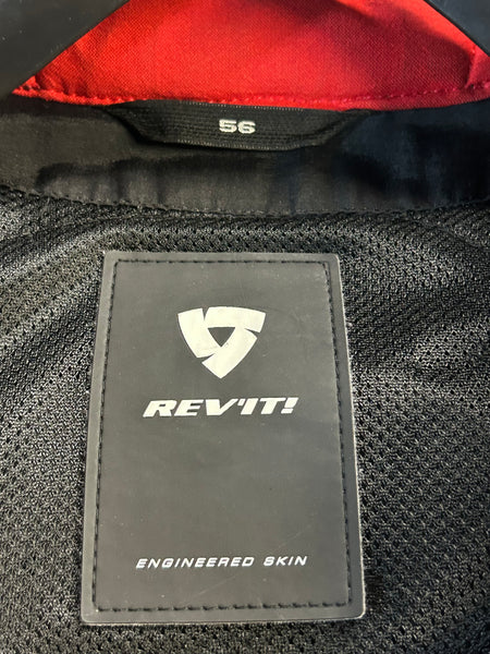 Suit Rental: 6 December 2025